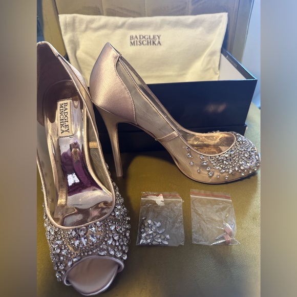 Badgley Mischka Shoes - Badgley Mischka Pepper Latte Pumps 8.5